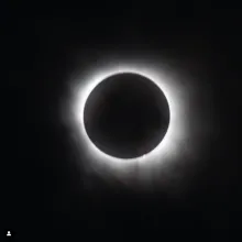 An image of a solar eclipse